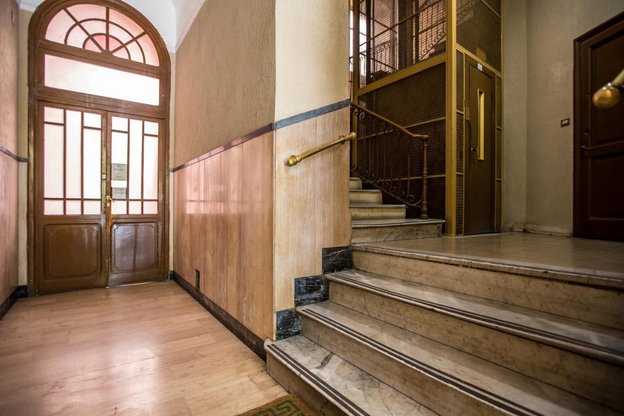 Musei Vaticani Holidays Рим Экстерьер фото